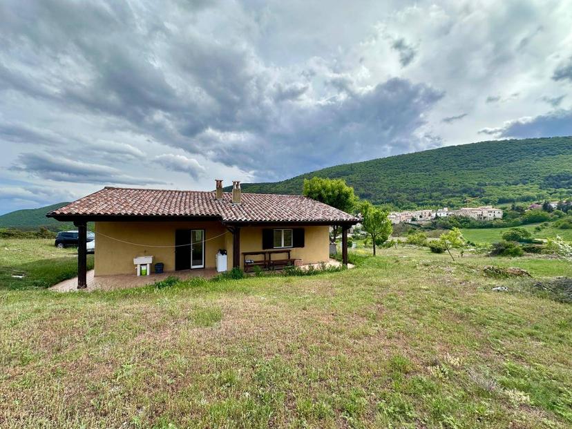Casa indipendente in Via Villa Nuova Snc, Carapelle Calvisio — foto 4 di 5