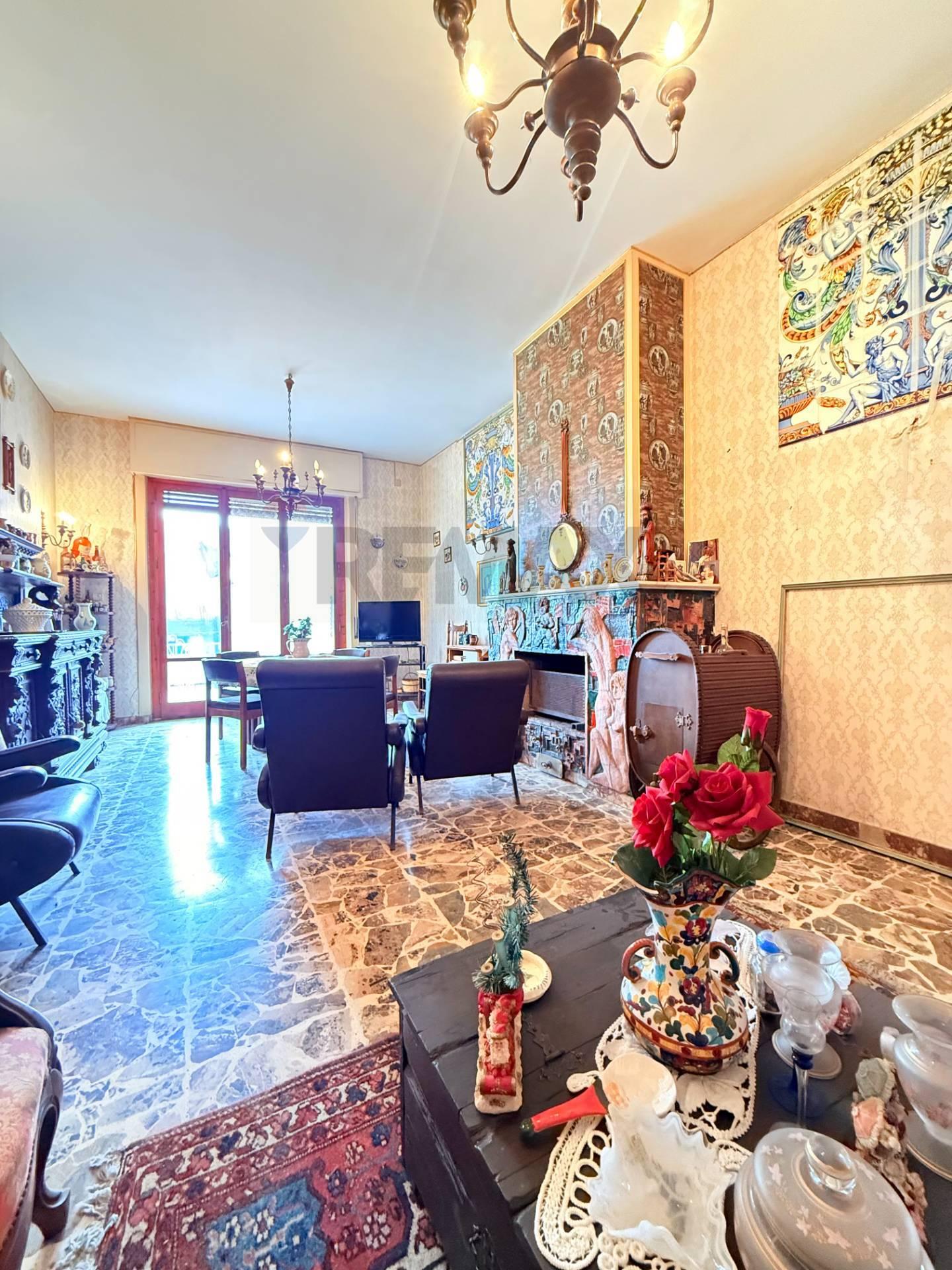 Villa in Via Tenente Scuderi 4,6, Zafferana Etnea