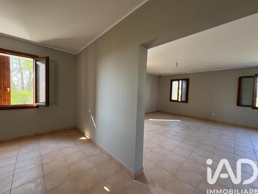 Casa indipendente in Via I Maggio, San Felice sul Panaro — foto 3 di 5