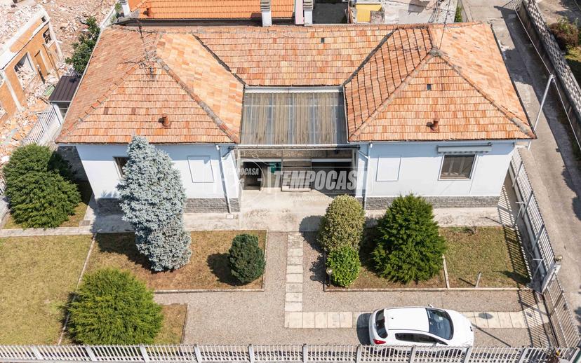 Villa a schiera in Vicolo Sioli, Solaro — foto 2 di 5