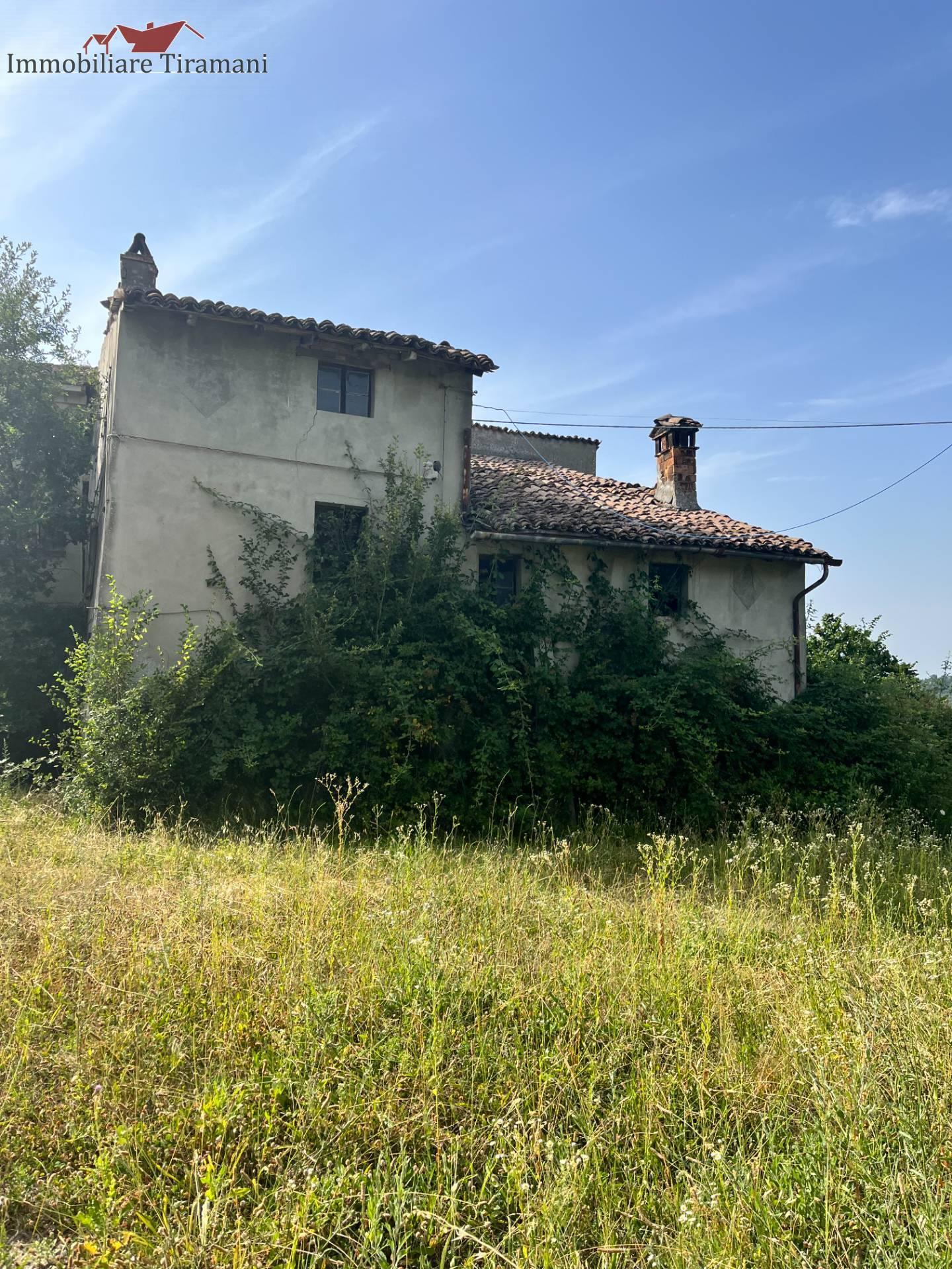 Rustico in Vigoleno, Vernasca