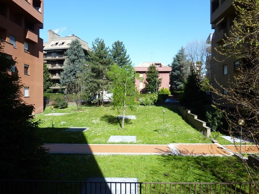 Quadrilocale in Via Don Sturzo 7, Monza — foto 3 di 5