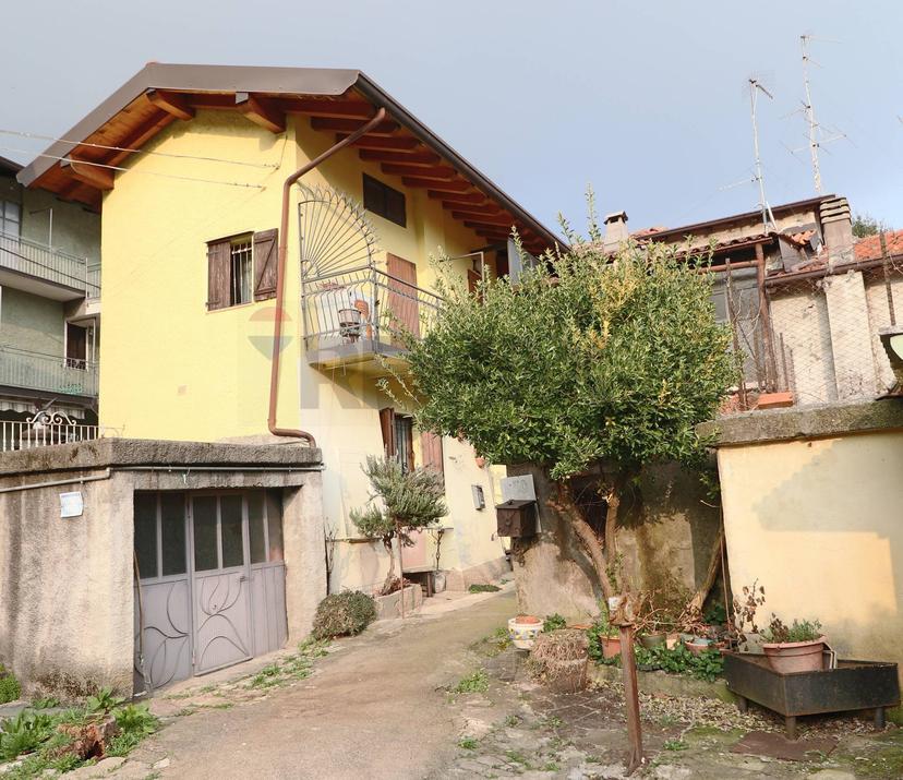 Casa indipendente in Via Acqua 50, Palazzago — foto 2 di 5