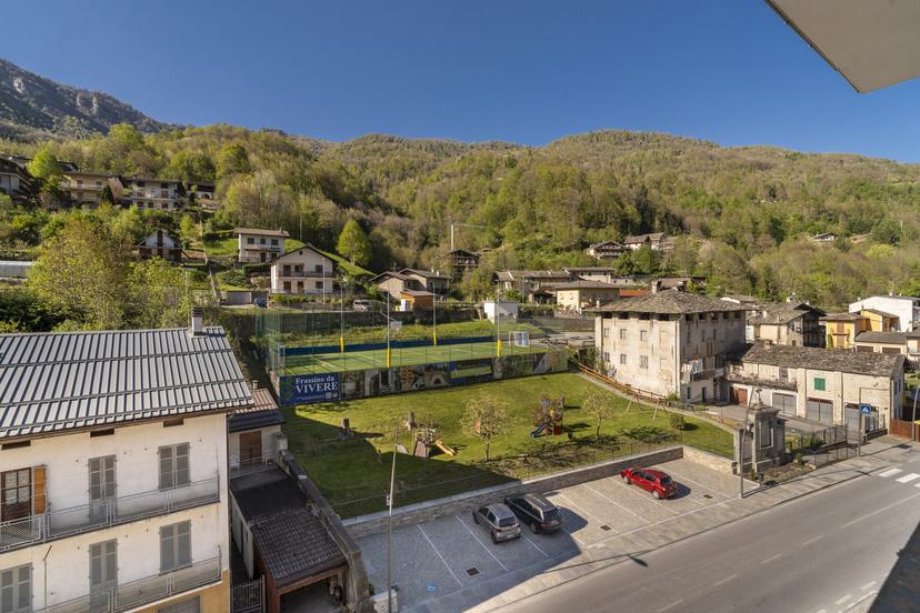 Trilocale in Via Vittorio Veneto 53, Frassino — foto 4 di 5
