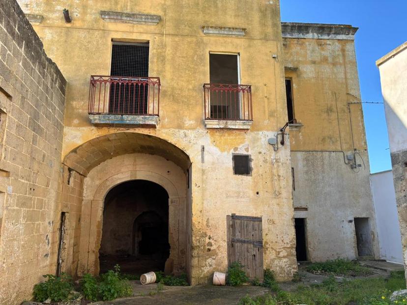 Casa indipendente in Via Rocci Perrella 94, Alezio — foto 3 di 5