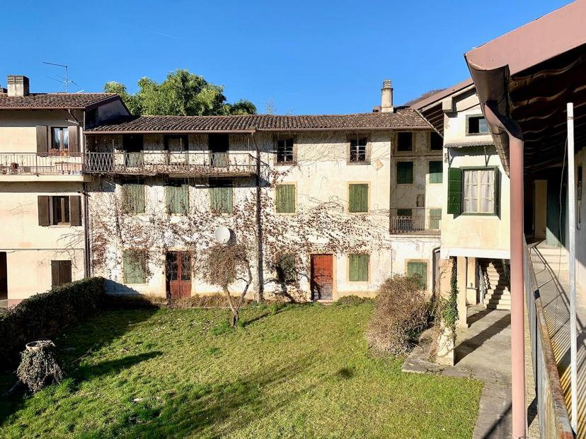 Terratetto plurifamiliare, Castelnovo del Friuli — foto 3 di 5