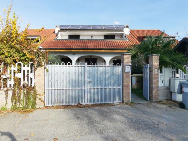 Villa a schiera in Via Asti 33, Rivalta di Torino