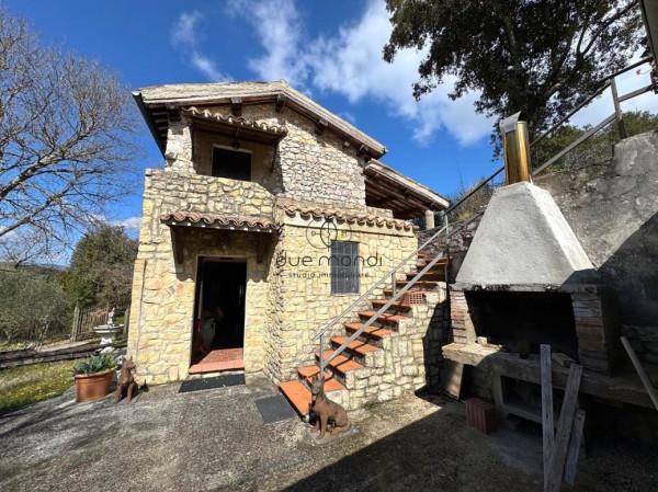 Casale in Località Rubbiano, Spoleto — foto 3 di 5