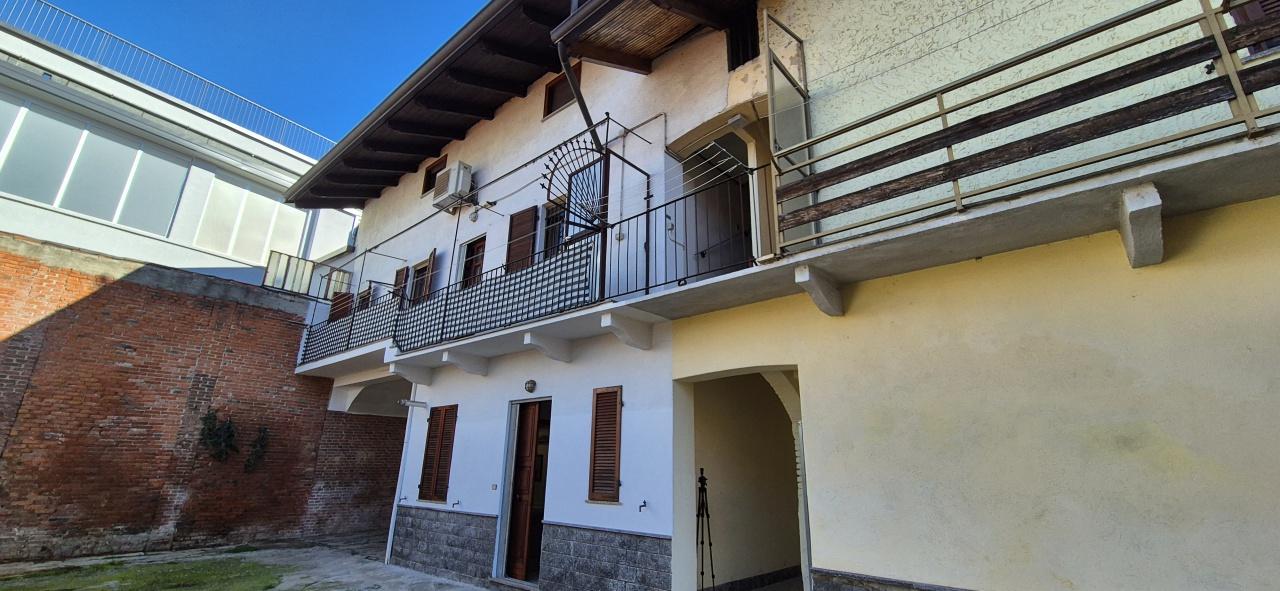 Casa indipendente in Via San Raffaele, Chivasso