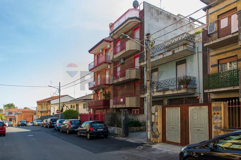 Attico in Via Vincenzo Zaccà 64, Catania — foto 4 di 5