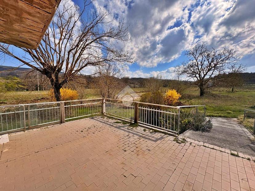 Villa in Frazione San Donato, Fabriano — foto 5 di 5