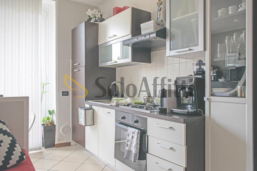 Bilocale, Carugo — foto 4 di 5
