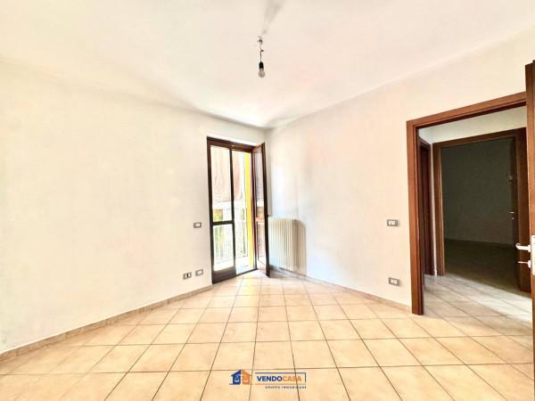 Trilocale in Via Vacca Maggiolini 3, Mombercelli — foto 4 di 5