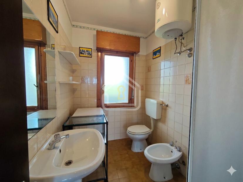 Trilocale in Via dei Coralli 26, Latisana — foto 3 di 5