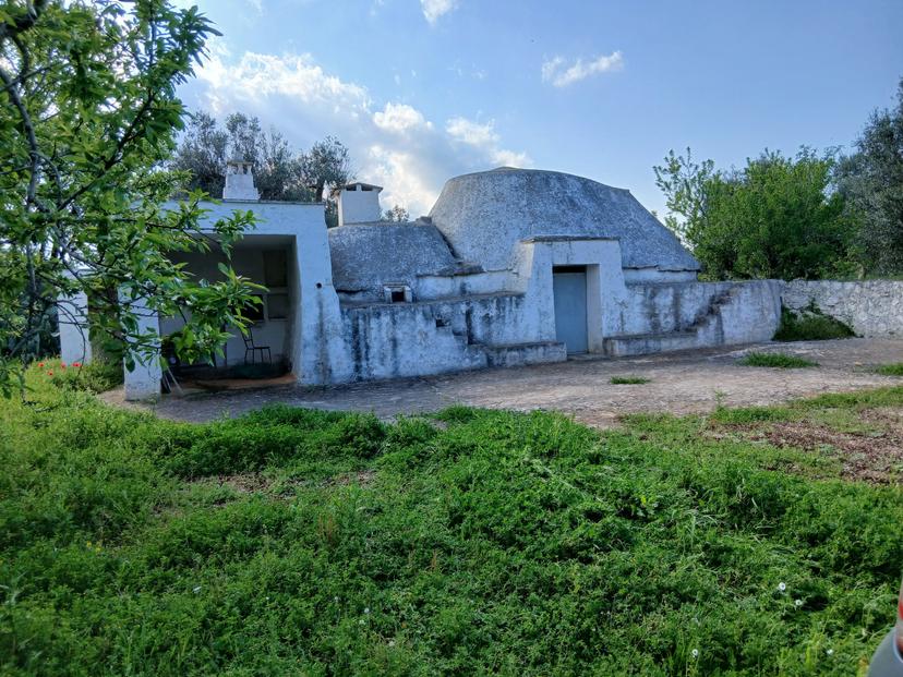 Trullo in C.da Sardella, San Michele Salentino — foto 5 di 5
