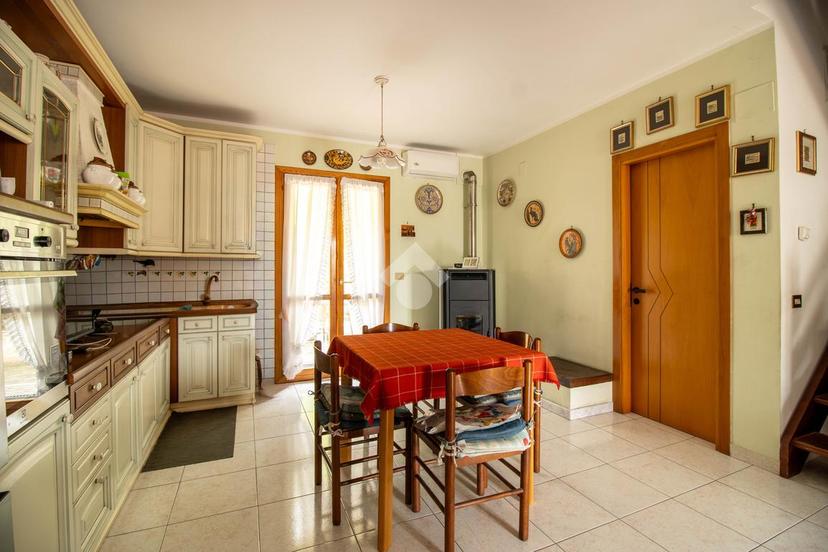 Villa a schiera in Contrada S. Maurizio 8, Fermo — foto 4 di 5