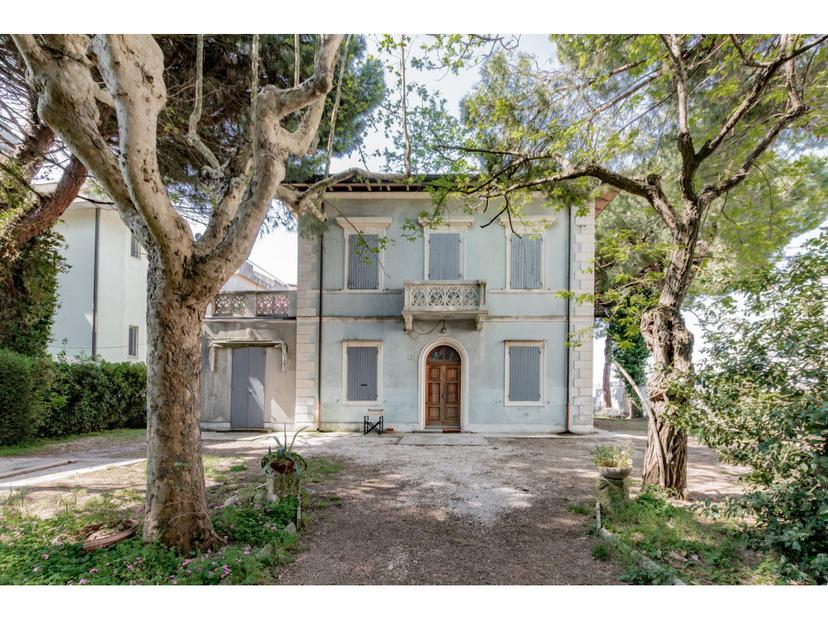 Quadrilocale in Viale Carducci 6, Cesenatico — foto 5 di 5