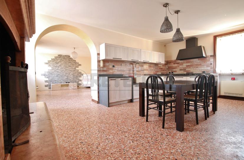 Villa a schiera in Via Mason 19, Gambellara — foto 2 di 5