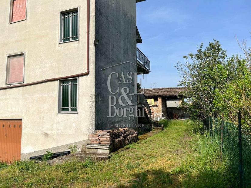 Casa indipendente, Bressana Bottarone — foto 3 di 5