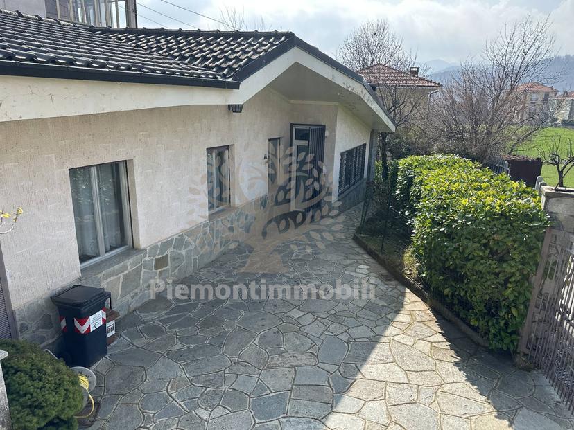 Casa indipendente in Via Selvaggio, Coazze — foto 2 di 5