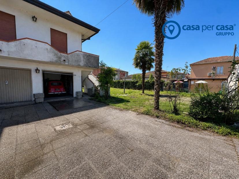 Casa indipendente in Via Dante Alighieri, Ariano nel Polesine — foto 2 di 5