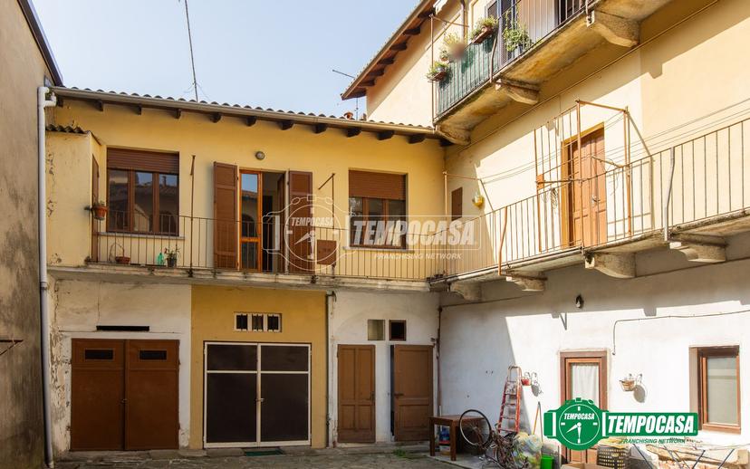 Trilocale in Via Pozzolo 19/21, Oleggio — foto 5 di 5