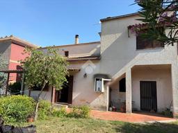Casa indipendente in Via Fontana Nuova 26, Rocca d'Evandro