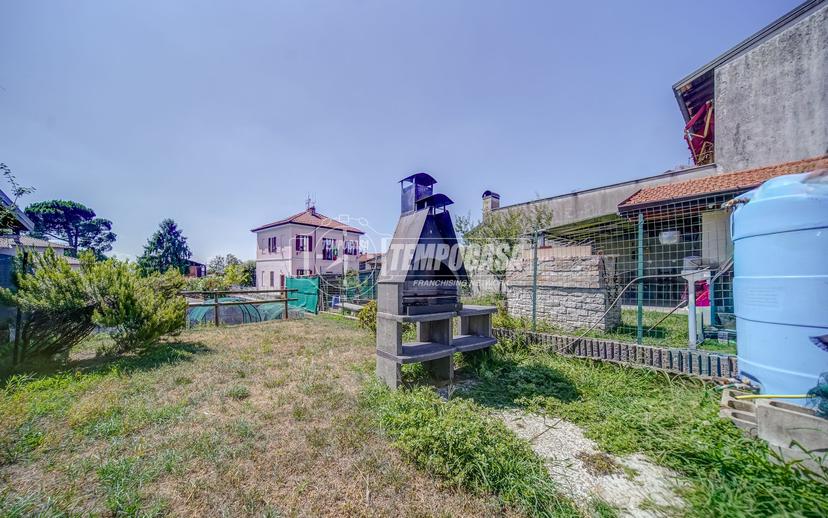 Appartamento in Via Alessandro Manzoni, Brunello — foto 2 di 5