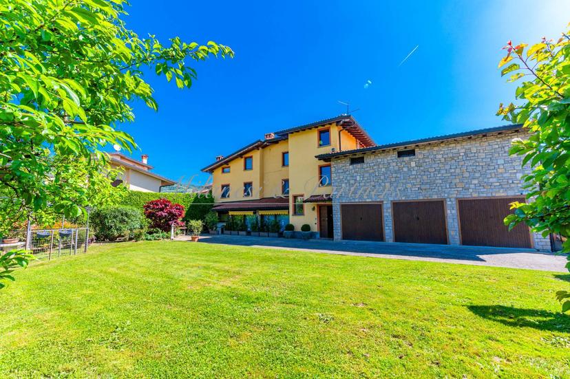 Villa in Via Dottor Leone Gregis 16, Grumello del Monte — foto 5 di 5