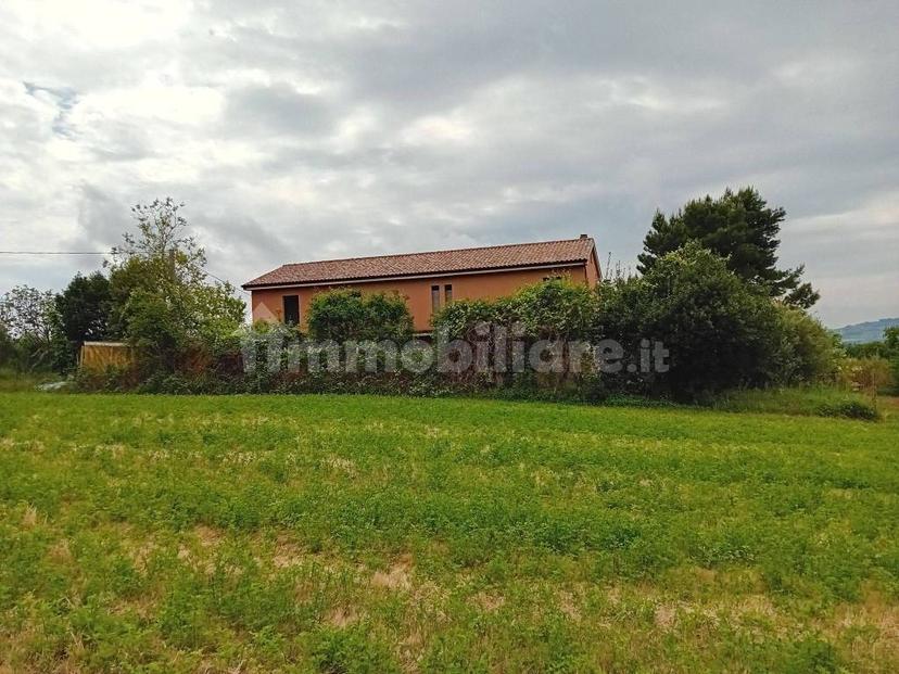Casale in Strada Provinciale 35, Montecosaro — foto 2 di 5