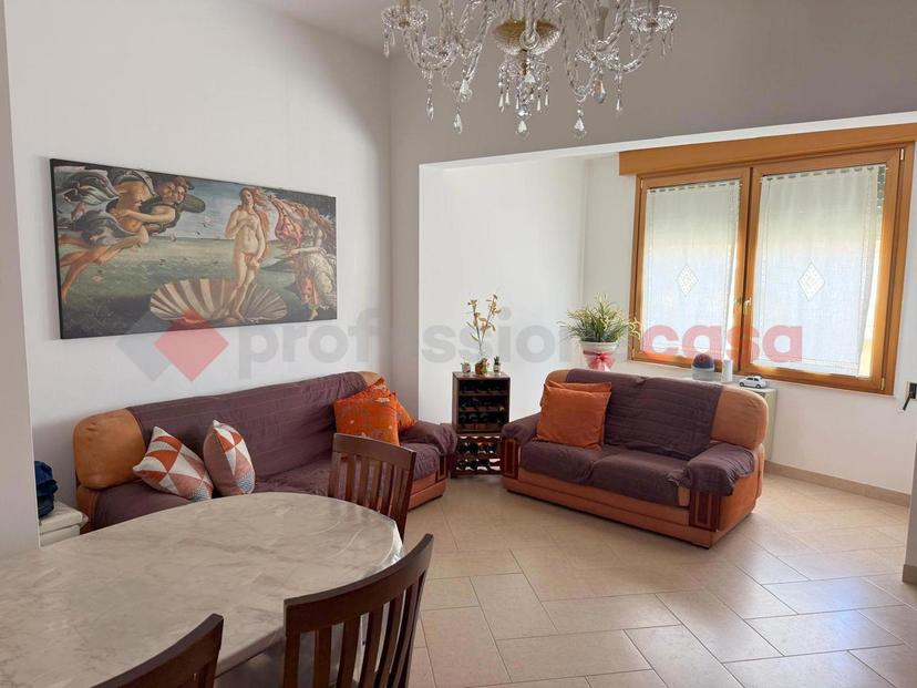 Casa indipendente in Via Cappuccini, Monopoli — foto 5 di 5