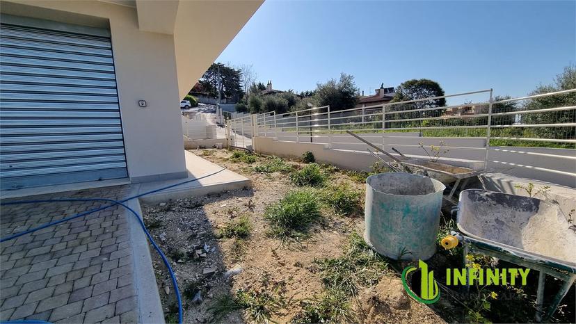 Villa in Via dei Lucani, Matera — foto 2 di 5