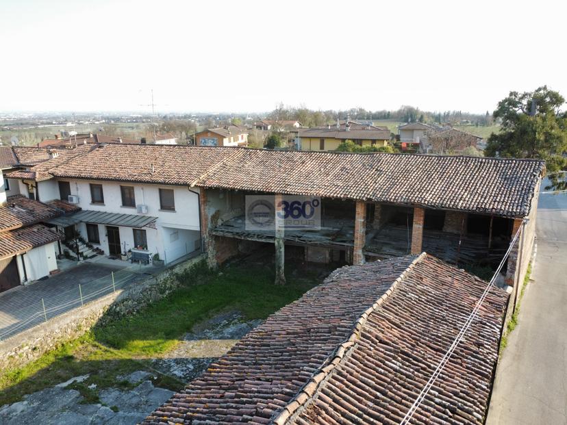 Cascina in Via Eugenio Montale, Provaglio d'Iseo — foto 4 di 5