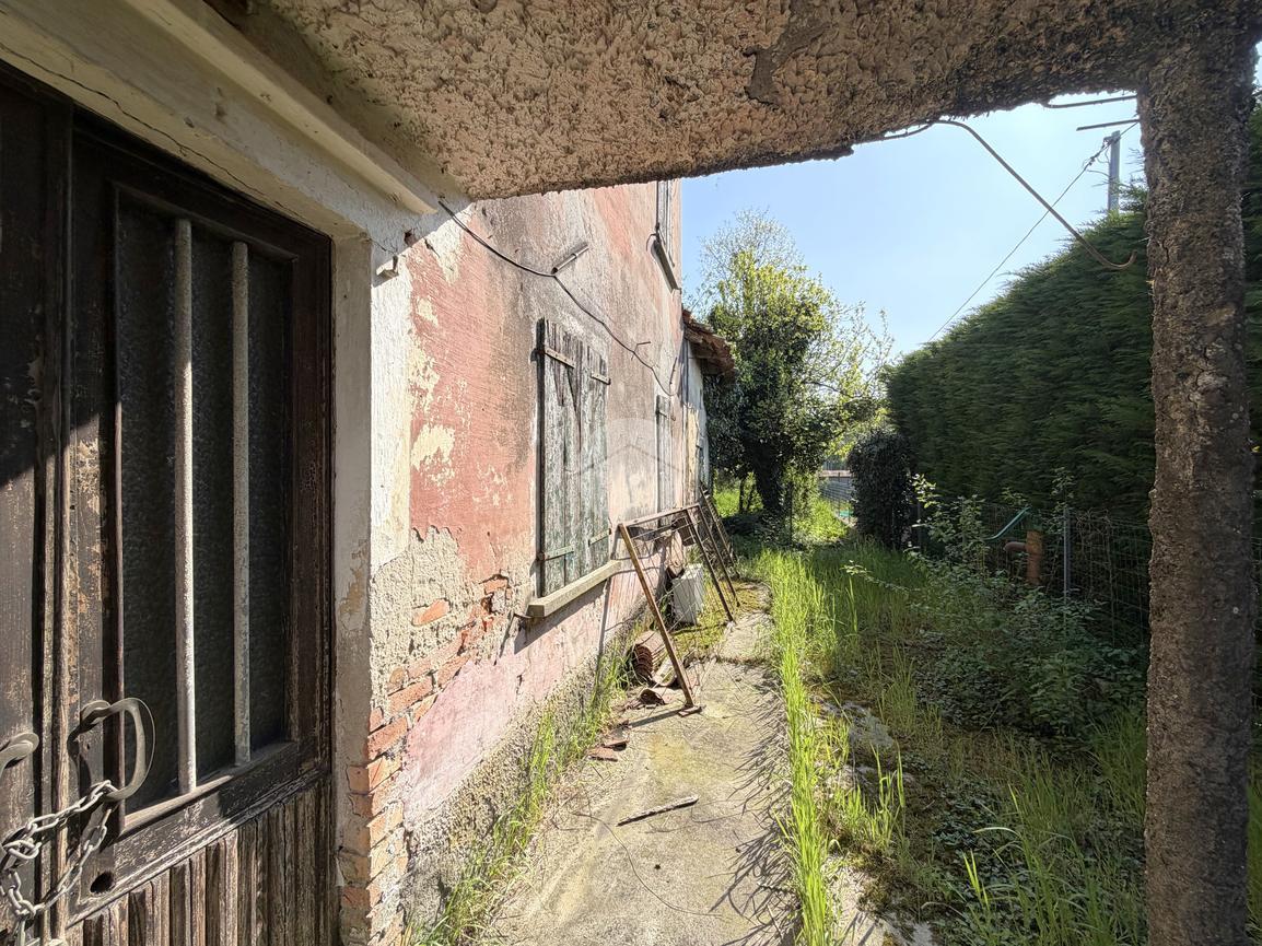 Rustico in Via Frassinelli, Martellago