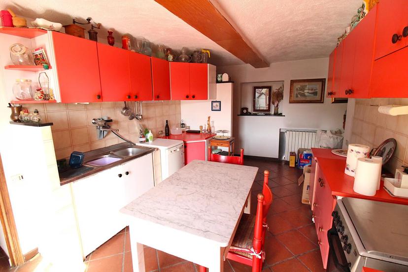 Appartamento in Corsione, Corsione