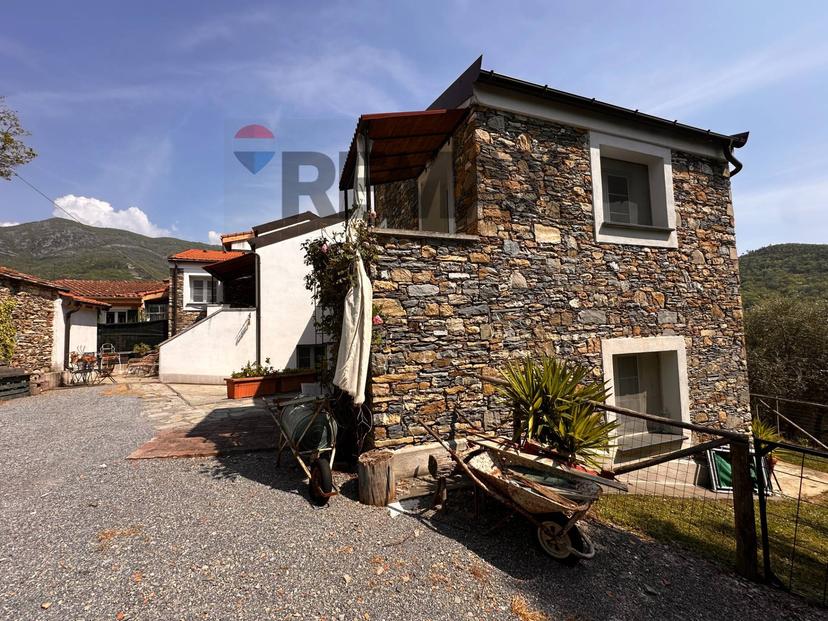Casa indipendente in Località Varavo Inferiore 2, Onzo — foto 4 di 5