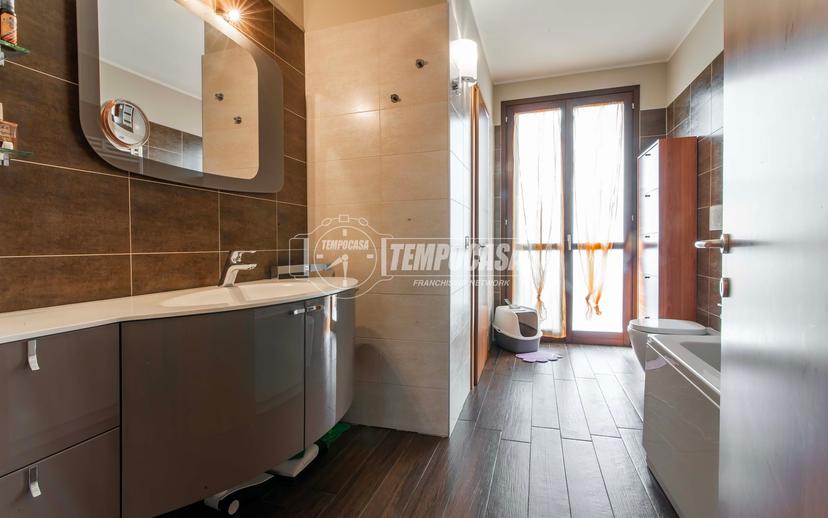 Quadrilocale in Via Alberto da Giussano 109, Marnate — foto 3 di 5