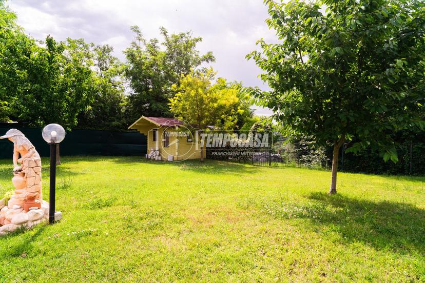 Casa indipendente in Via Flaminia, Colli al Metauro — foto 4 di 5