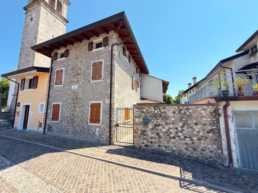Casa indipendente in Piazza Risorta 2, San Giorgio della Richinvelda — foto 3 di 5