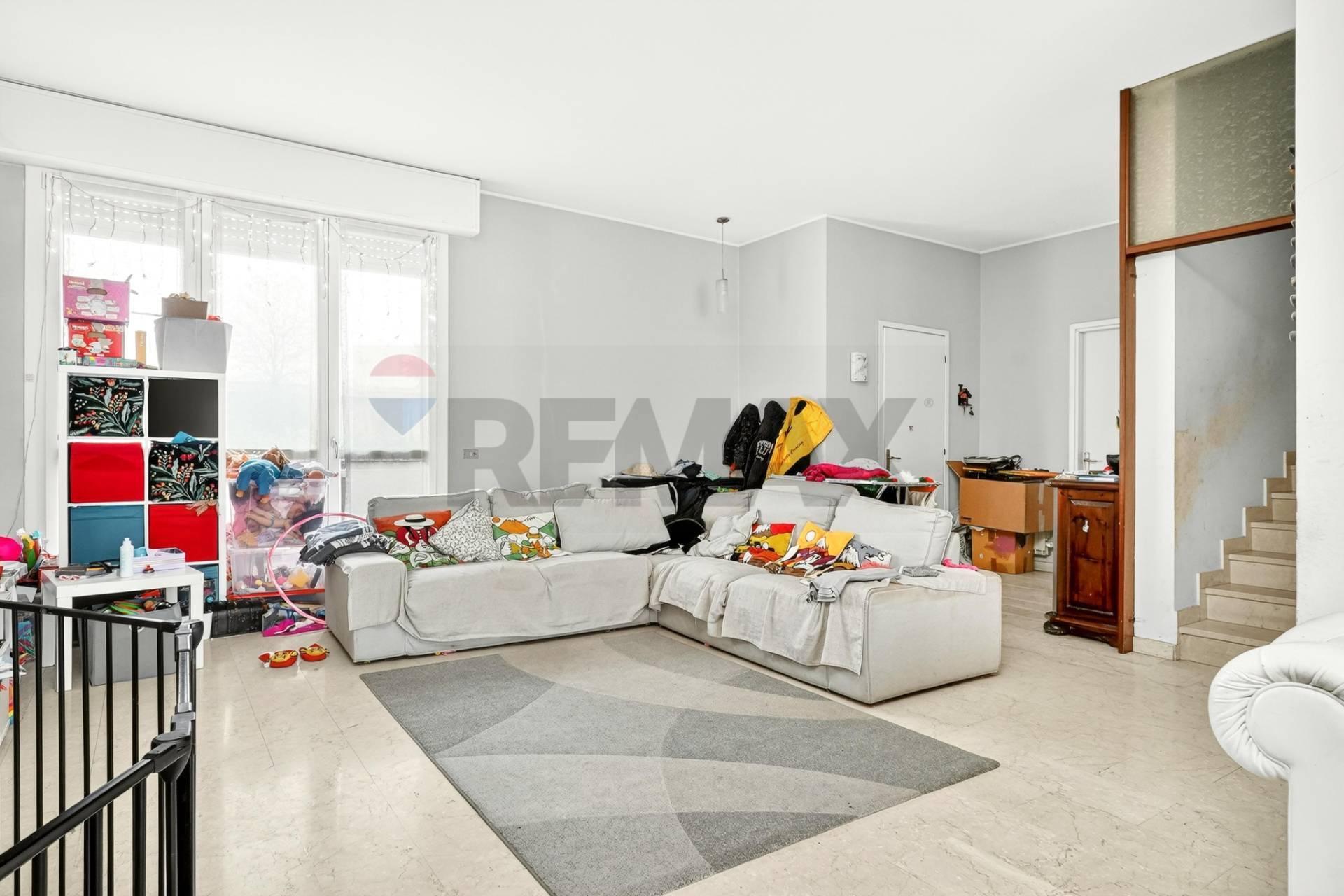 Villa in Via Salvo d'Acquisto 4/B, Fagnano Olona