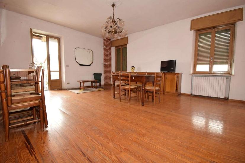 Casa indipendente in Via Savigliani  1, Scalenghe