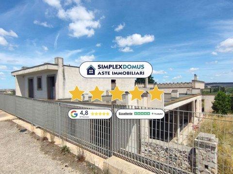 Trilocale in Strada Comunale Esterna Lama di Stezzo Montepovero, Viale Martiri - Via Matera - Via Selva, Altamura