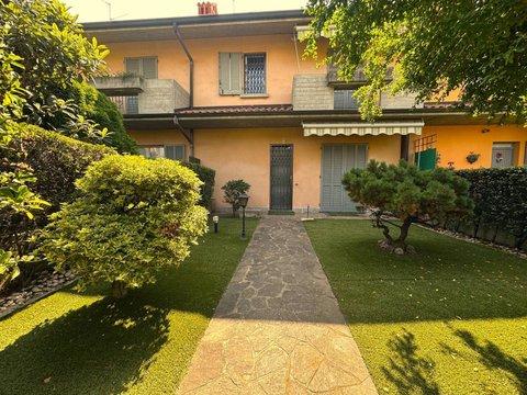 Villetta a schiera in Via Tripoli, Stezzano