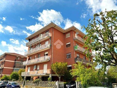 Trilocale in Via Gozzano, 8, Santena