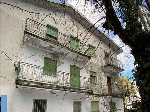 Trilocale in Via Panoramica, 49 a, Lizzano in Belvedere
