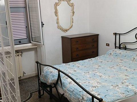Camera in Via Francesco Sivori, 3, Castelletto, Genova