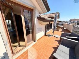 Appartamento in Via Giorgio Amendola s.n.c, Parete