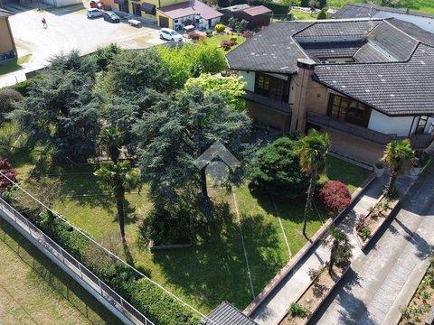 Villa in Via Unione Europea, 22, Marmirolo