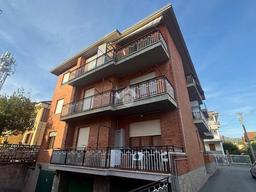 Bilocale in Via Vittorio Veneto, 43, Lanzo Torinese