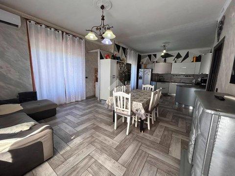 Quadrilocale in Via della Libertà, 416, Villaricca